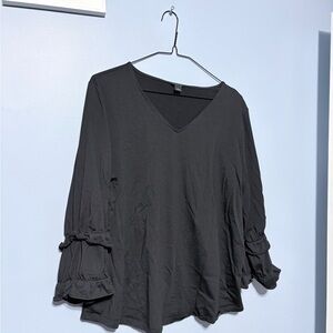 Ann Taylor Pima cotton Black Ruffle Sleeve Blouse